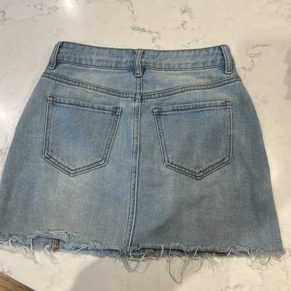 PacSun Button Down Jean Skirt Frayed Raw Hem 24 - Picture 2 of 4